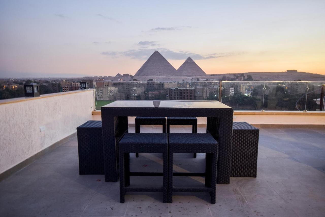 New Pyramid Quen Hotel Cairo Exterior foto